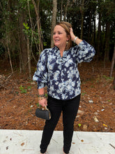 Load image into Gallery viewer, Floral Puff Sleeve Top