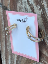 Load image into Gallery viewer, Two Tone Cable Hoop Earring