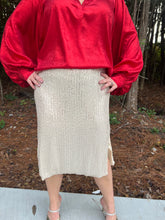 Load image into Gallery viewer, High Waisted Sequin Midii Skirt