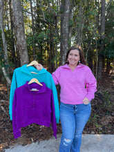 Load image into Gallery viewer, Doorbuster Fleece Half Zip Kangaroo Pocket Sweatshirt