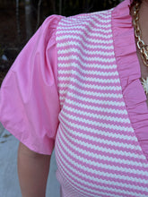 Load image into Gallery viewer, Stripes &amp; Solid top with frilled V-neck