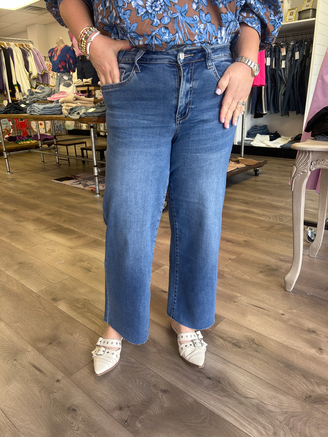 Vervet High Rise Super Soft Crop Slim Wide