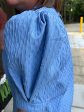 Load image into Gallery viewer, Solid textured short pleated sleeve top