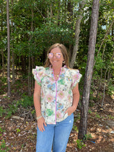 Load image into Gallery viewer, Ecru Floral Top with Flutter Sleeve
