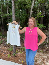 Load image into Gallery viewer, Solid sleeveless top featuring gold accented fixed keyhole at front