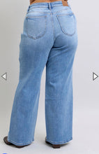 Load image into Gallery viewer, Judy Blue Wide Leg