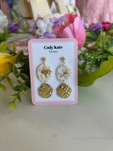 Load image into Gallery viewer, CK Designs Gold Flake Earrings