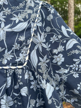 Load image into Gallery viewer, Short Sleeve Printed Top
