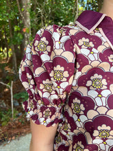 Load image into Gallery viewer, Abstract floral pattern smocked cuff short puff sleeve