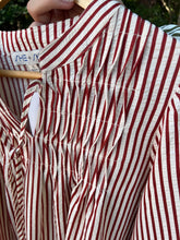 Load image into Gallery viewer, Long Sleeve Front Tie Striped Woven Top