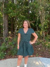 Load image into Gallery viewer, Fit And Flare Scalloped Collar Dress