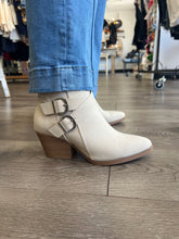 Load image into Gallery viewer, Ponda Beige Bootie