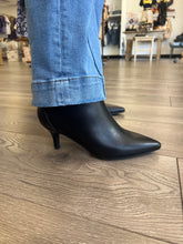Load image into Gallery viewer, Phonsa Black Bootie