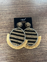 Load image into Gallery viewer, Black and Gold Fringe Disc beaded earrings