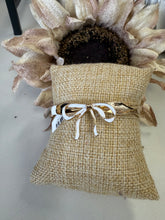 Load image into Gallery viewer, Gold Metal Hammered Cuff with White Bow