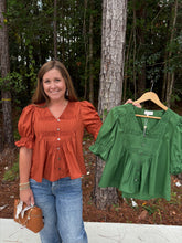Load image into Gallery viewer, Solid smocked cuffs short puff sleeves pintuck top