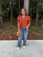 Load image into Gallery viewer, Solid smocked cuffs short puff sleeves pintuck top