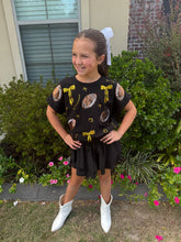 Load image into Gallery viewer, Youth Bows and footballs Sequin Top