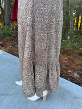 Load image into Gallery viewer, Snakeskin Print Midi Skirt with Removable Red Sash