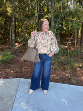 Load image into Gallery viewer, Tie Neck Floral Top