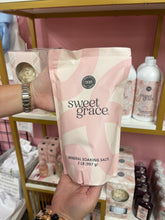 Load image into Gallery viewer, Sweet Grace Mineral Soaking Salts