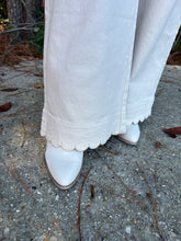 Load image into Gallery viewer, Solid high waist wide leg pants featuring scallop trim at pockets and hem