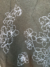 Load image into Gallery viewer, Solid short puff sweater with floral embroidery and textured diamond knit