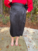 Load image into Gallery viewer, Leopard Print Wrap Midi Skirt