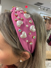 Load image into Gallery viewer, Pearl Heart Beaded Headband