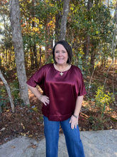 Load image into Gallery viewer, Round Neck Oversized Top