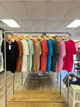 Load image into Gallery viewer, DZ24A863 V NECK DOLMAN SHORT SLEEVE TOP