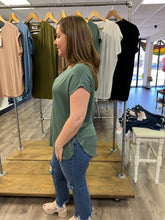 Load image into Gallery viewer, DZ24A898 Dolman Sleeve top