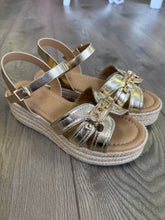 Load image into Gallery viewer, Brea Wedge Sandal