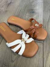 Load image into Gallery viewer, Myrtle Sandal
