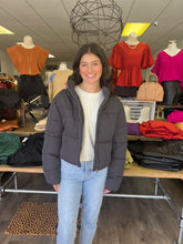 Load image into Gallery viewer, DZ23F013 Puffer Jacket