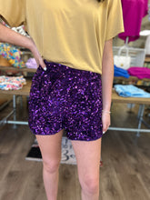 Load image into Gallery viewer, SY4944 Sequin shorts with zipper and lining