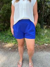 Load image into Gallery viewer, K6469 Pleated Dress Shorts
