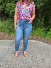 Load image into Gallery viewer, Judy Blue Control Top Light Wash Skinny