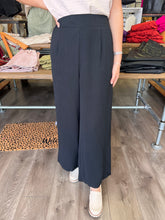 Load image into Gallery viewer, B8651- Dress Pants