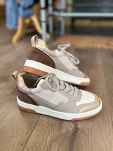 Load image into Gallery viewer, Shu Shop- Romi Taupe Suede