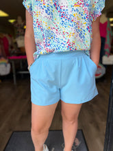 Load image into Gallery viewer, K6469 Pleated Dress Shorts