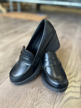 Load image into Gallery viewer, Kinder Loafer