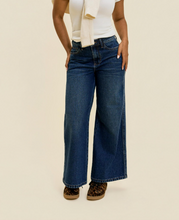 Load image into Gallery viewer, Judy Blue High Waisted Rigid Magic LUX Retro Wide DK Dark Indigo