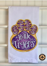 Load image into Gallery viewer, Drez Game Day Tea Towels