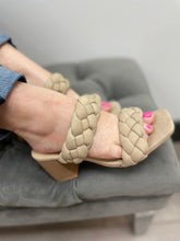 Load image into Gallery viewer, Buggy Taupe Soda Dress Sandal