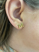 Load image into Gallery viewer, Jennifer Thames Initial Earrings