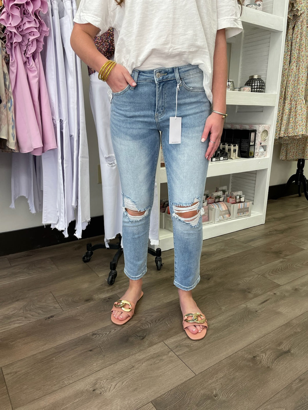 Vervet Mid Rise Regular Straight Jeans