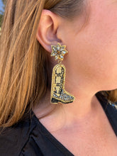 Load image into Gallery viewer, Beaded Boot Earrings