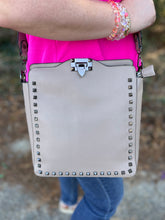 Load image into Gallery viewer, Studded Crossbody 2387