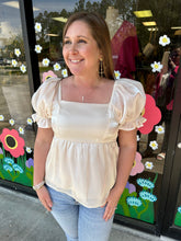 Load image into Gallery viewer, H9627 Shiny Short Puffed Sleeves Top
